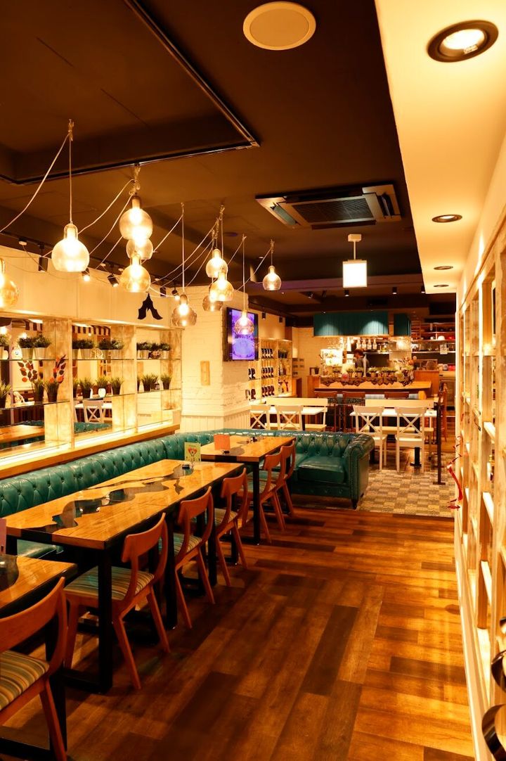 現役プロ・アマが足を運ぶ験担ぎの海老料理