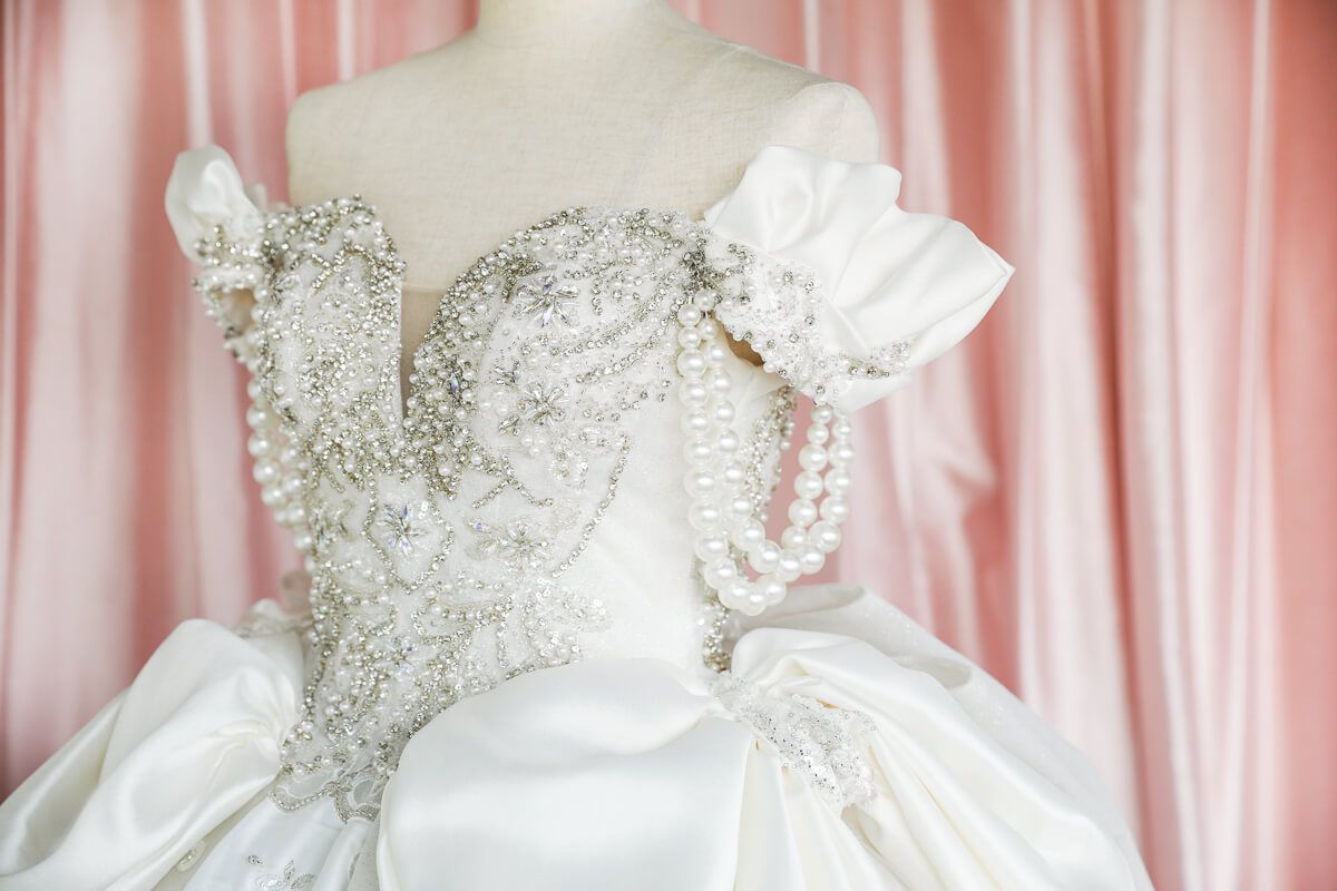 世界で一番エレガントで可愛い花嫁をつくる」THE HANY の大人のための