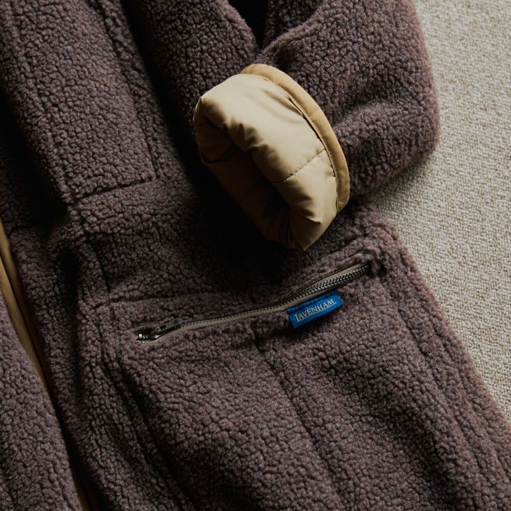 大切な人との予定、およばれ会にはジャケットライクなフリース×とろみワンピで出かけたい【マイスタンダードブック】