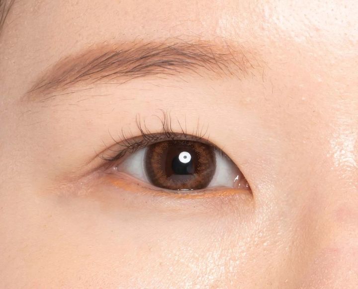 奥二重 アイライン アイライナー 引き方