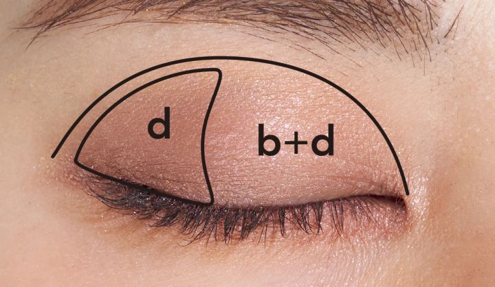 【奥二重メイク 塗り方】アディクション ザ アイシャドウ パレット + 001