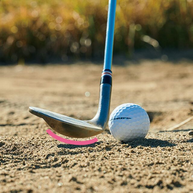 ちょっとした工夫で「1発で出せる」！ バンカーショットのコツ