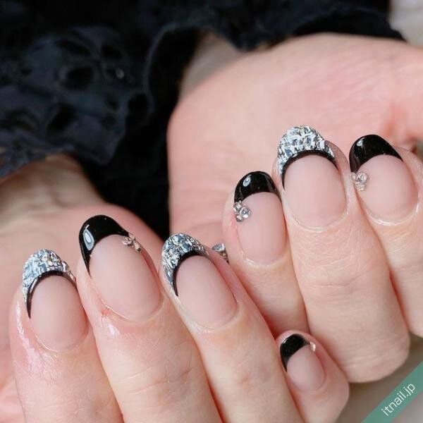 Laughin’Nailが投稿したネイルデザイン [photoid:I0124000] via Itnail Design (744437)