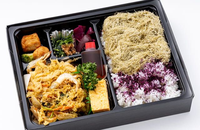 「とろろ昆布飯と白エビのかき揚げ」 1,130円