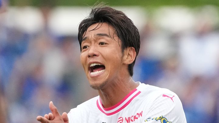 W杯出場の元日本代表35歳、16年ぶりに地元クラブへ帰還！「とても嬉しいと同時にすごく責任も感じています」