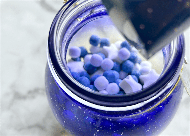 オリジナルの青い瓶