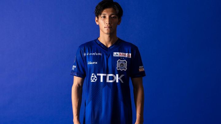 ブラウブリッツ秋田、2025新ユニフォームを発表！縦横無尽に切り裂く「稲妻」を表現