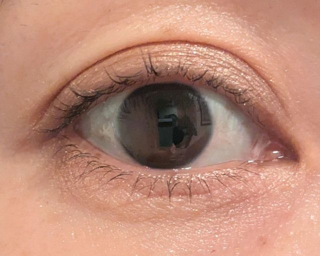 セザンヌ 描くアイゾーンコンシーラー