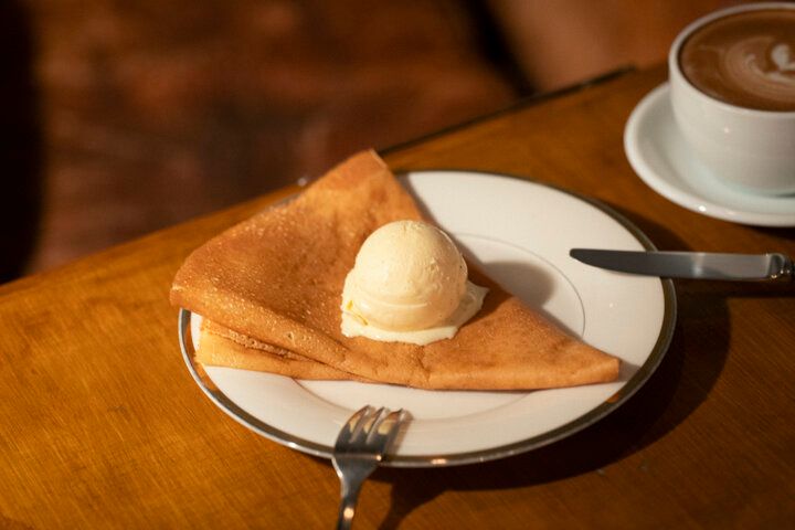 東京・代々木八幡「ホルン」の隠れ家のような空間で、日常にも特別な日にも寄り添うパンやケーキを