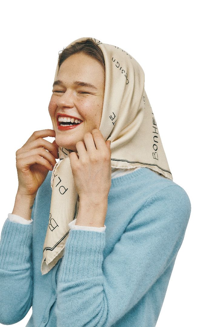 身につけるだけで一気に上品に。デートの時に纏いたいアクセサリー7選