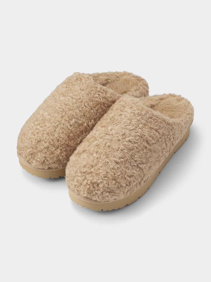 画像1: 出典：GU