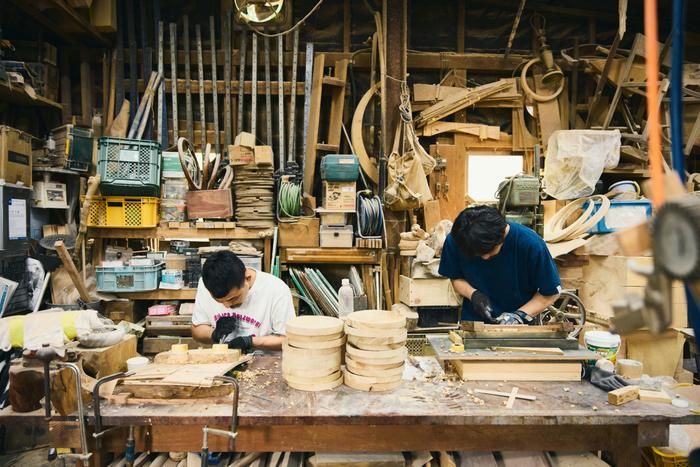 Akihiro Woodworksのジンさんと琢さん