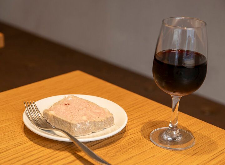 モーニングから、ランチ、バルまで♪一日中楽しめるベーカリーカフェ♪ 本郷三丁目「panda」