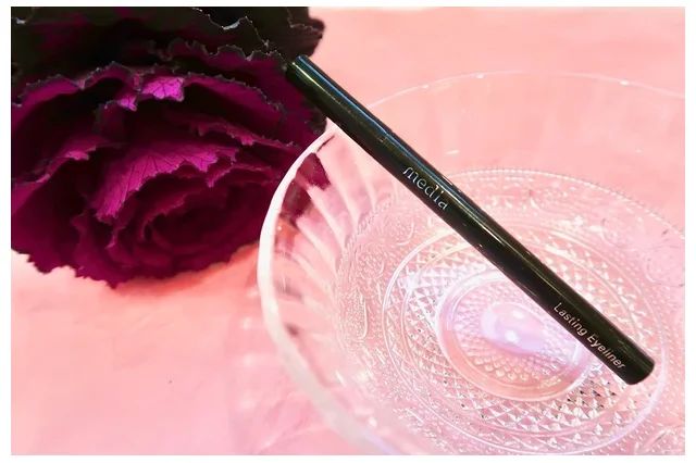 【ファミマ コスメ】メディア ラスティングアイライナーA