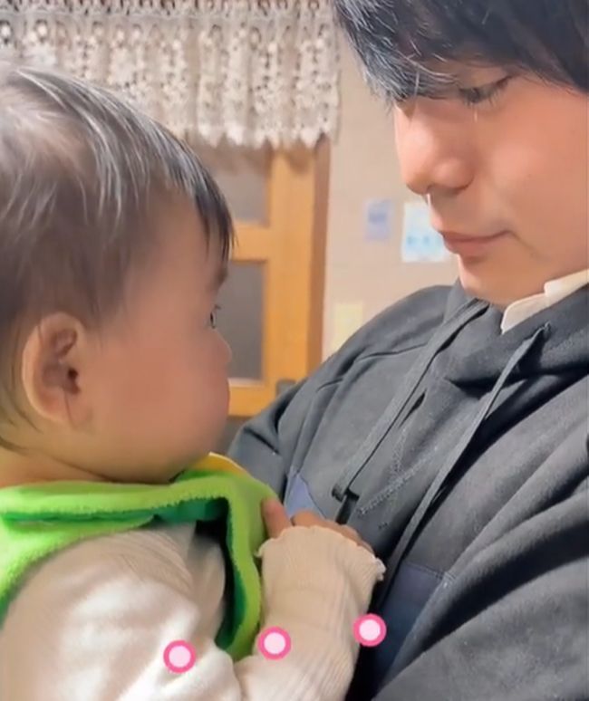 「ママ」と言えた１歳２カ月ガール。パパが試すと…？？