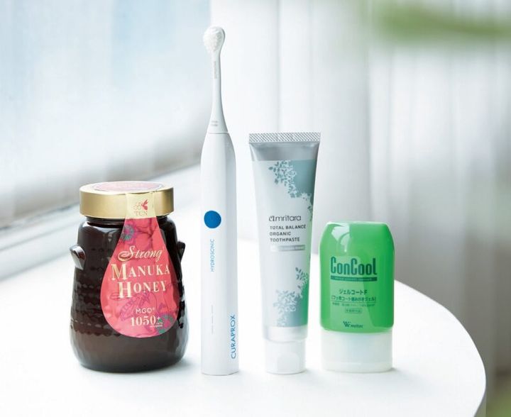 友利新さんのオーラルケア ストロングマヌカハニー、電動歯ブラシ、歯磨き粉2種類