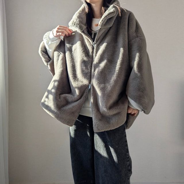 ファーブルゾンを着たコーデ