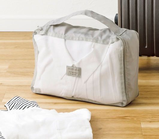 3COINS 衣類圧縮バッグ