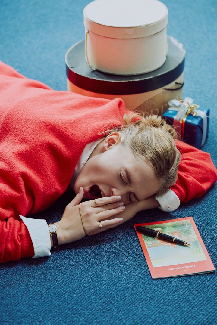 手の甲につけるって新鮮！1年間頑張った自分へのご褒美ギフトにしたい“パームカフ”