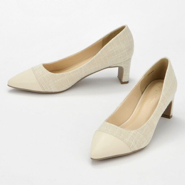 しまむらの切替ツイードパンプス