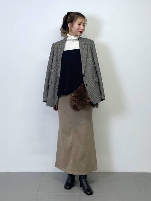 コーデに奥行きをプラスしてこなれた雰囲気に