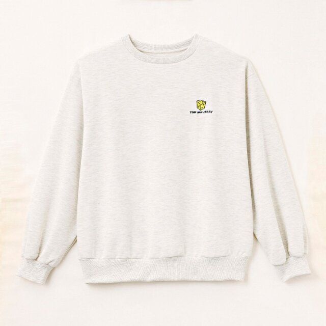 しまむらのトムとジェリーのプルオーバー1