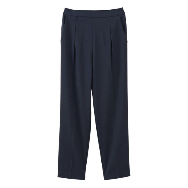 しまむらのテーパードパンツ