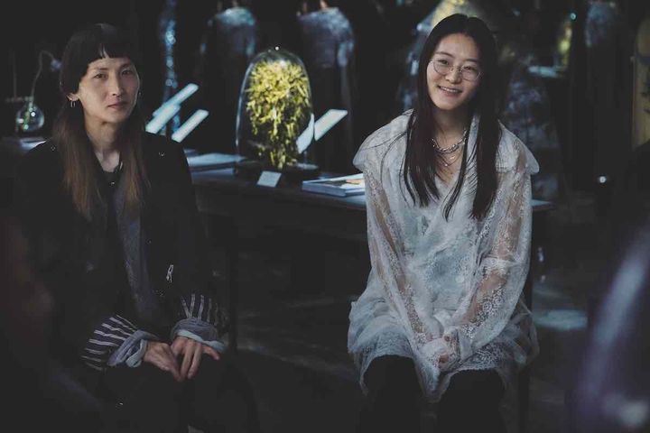 “たくさんの夢を与えてもらっています”（サカイ・右）。“プロセス、ストーリーの美しさ、すべてを尊敬します”（玉田・左）