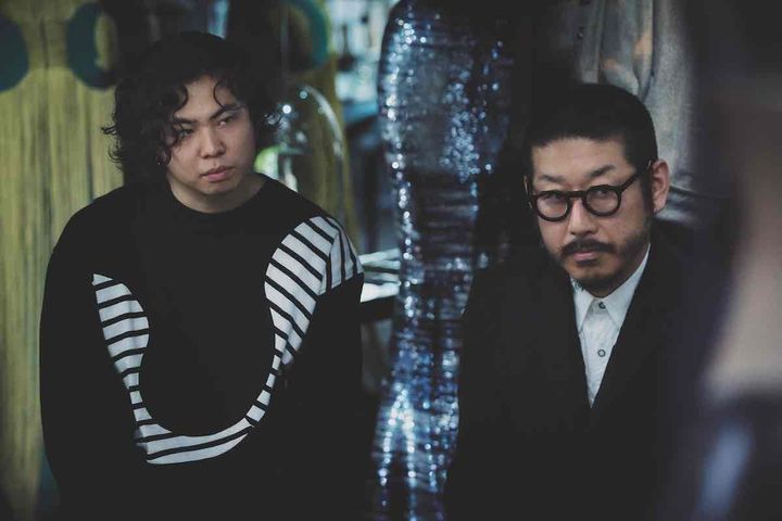 “大切な仲間たちを“家族”と呼ぶその姿勢に感動しています”（森永・右）。“テクニックと感情の結びつきに感銘を受けました”（山本・左）