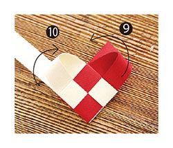 画用紙で工作！ お正月を手作りの「紅白ハートのはし置き」で迎えよう！の画像7