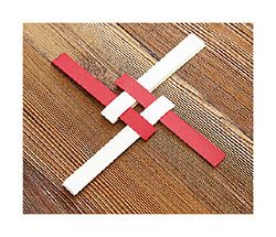 画用紙で工作！ お正月を手作りの「紅白ハートのはし置き」で迎えよう！の画像3