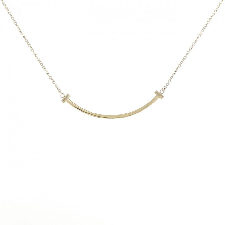 ティファニーのTスマイルネックレス