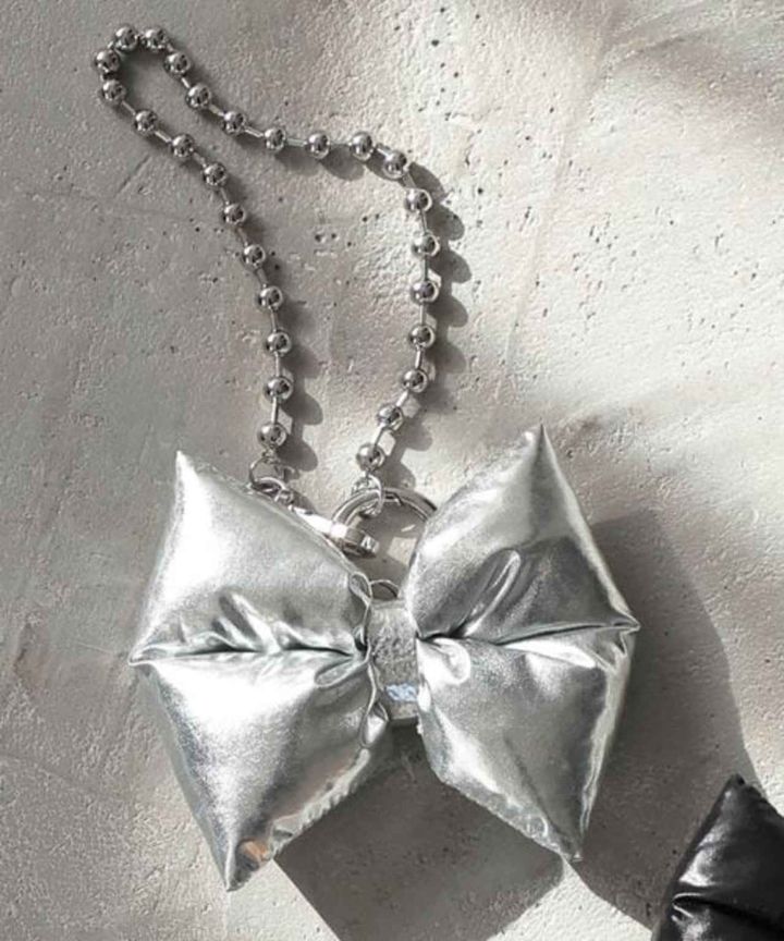 画像1: 出典：and ST