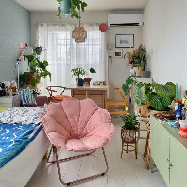 狭くても植物との暮らしを楽しむ。30㎡以下でも叶う植物のある暮らし3選