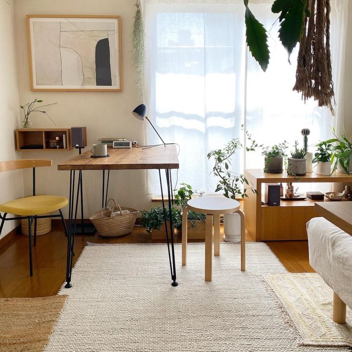 狭くても植物との暮らしを楽しむ。30㎡以下でも叶う植物のある暮らし3選