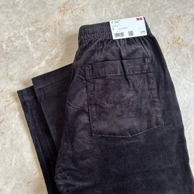 ユニクロ コーデュロイイージーアンクルパンツ