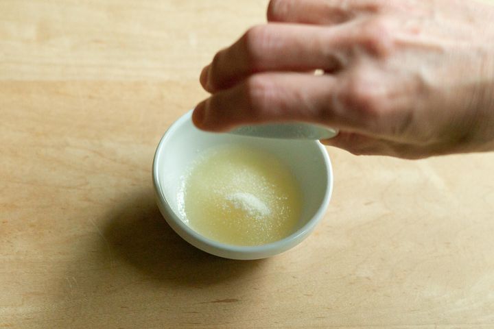 ゼラチンをふやかしておく