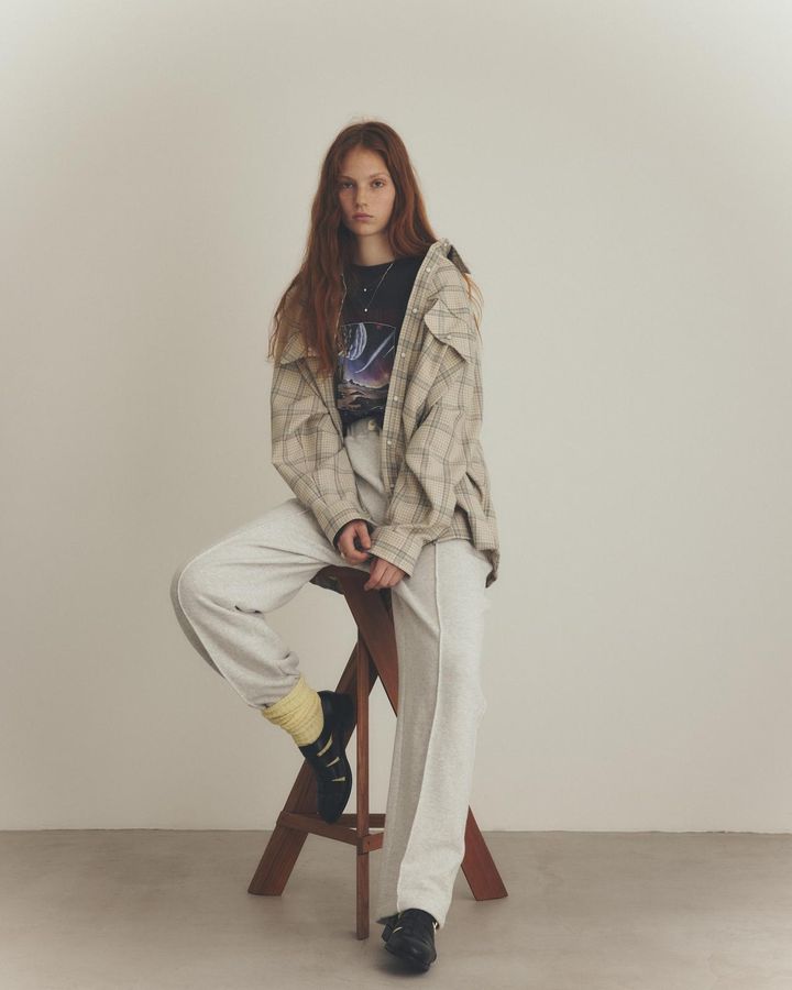 画像: コットンウールスウェットパンツ￥31,900（THE SHINZONE） bshop-inc.com