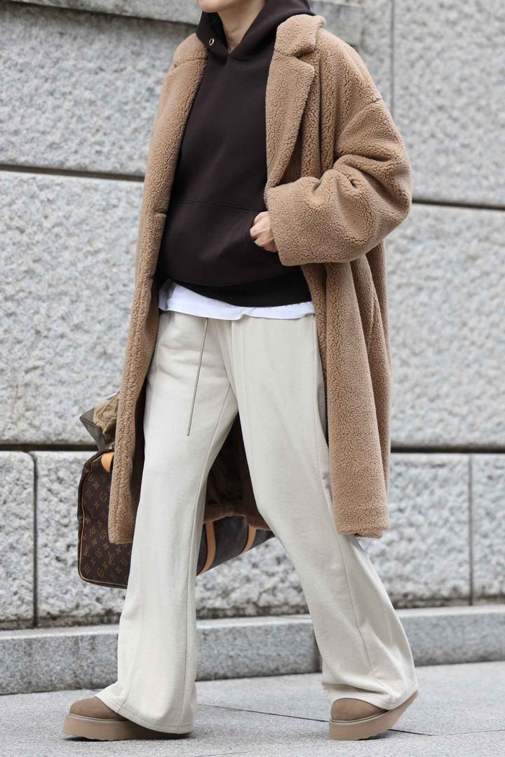 画像: イージーパンツ￥23,100（Deuxieme Classe） baycrews.jp