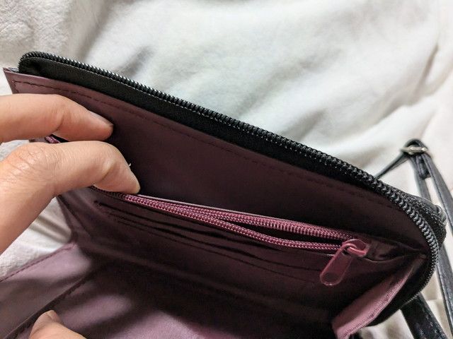 JALスマホショルダーファスナーポケット