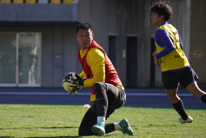 J3からJ1名門に電撃移籍した守護神がトライアウトに初挑戦！「今年1年間で得られたものは、僕にとってすごく大きな財産です」