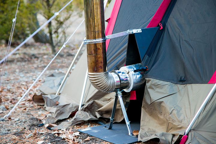 意外と知らない！冬キャンプで役に立つ薪ストーブの豆知識