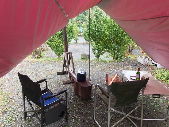 意外と知らない！冬キャンプで役に立つ薪ストーブの豆知識