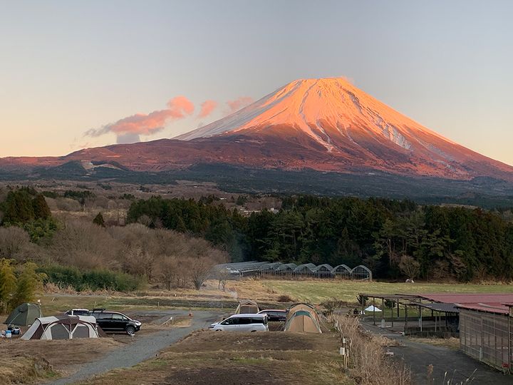 意外と知らない！冬キャンプで役に立つ薪ストーブの豆知識