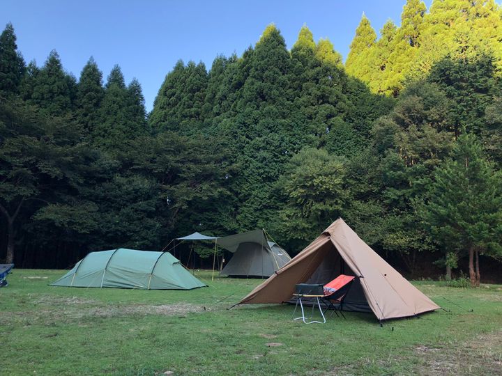 意外と知らない！冬キャンプで役に立つ薪ストーブの豆知識