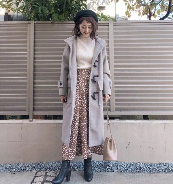 リブタートルネックセーターOKコーデ