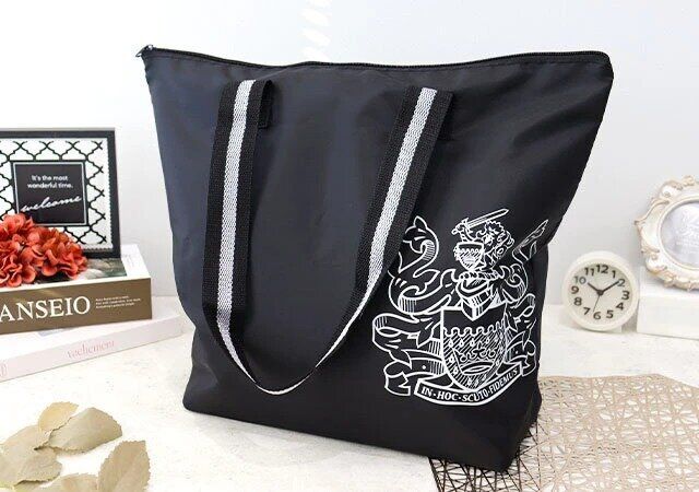 アクアスキュータム パッカブルお出かけBAG