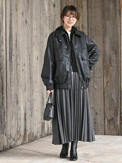 プリーツスカートコーデ3