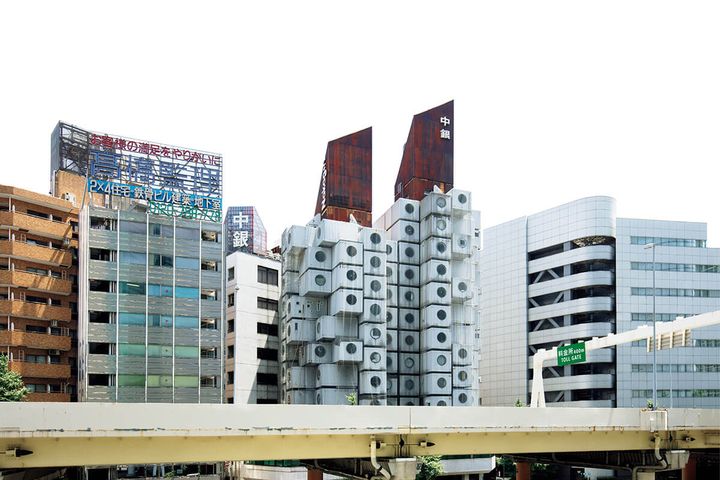 東京〈中銀カプセルタワービル〉外観