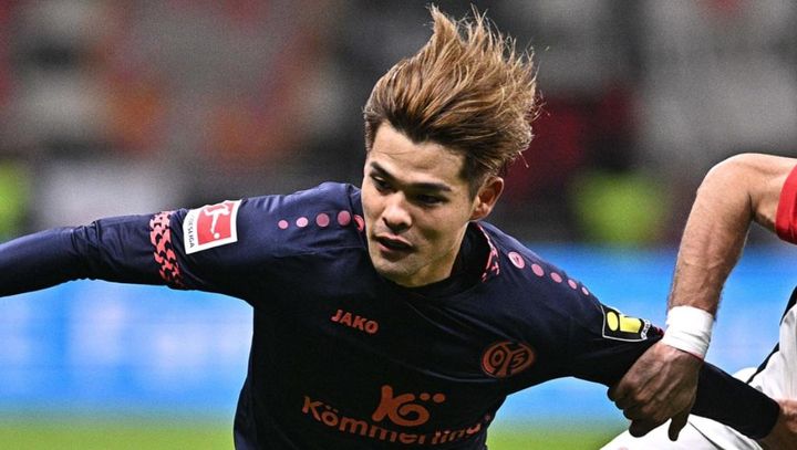 日本代表に呼ばれなくなった23歳大器、ドイツで大活躍！「世界的選手になれる」と監督脱帽